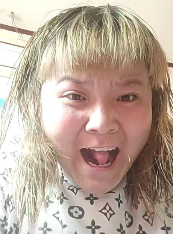 网红郭老师被永久封号,她是谁?为什么铺天盖地的报道? 网红郭老师被永久封号,她是谁?为什么铺天盖地的报道?