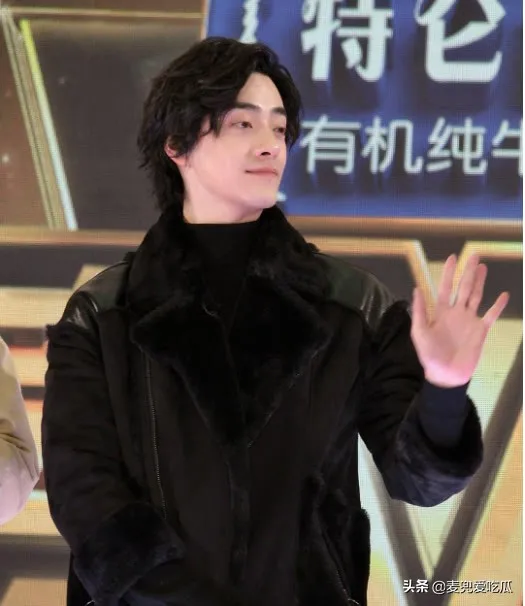 《非凡医者》开拍?男主郑云龙长相惹争议,网友吐槽像古代青铜器 《非凡医者》开拍?男主郑云龙长相惹争议,网友吐槽像古代青铜器