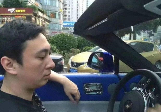 王思聪开骂!劳斯莱斯邀请的超级“网红”夫妻,黑历史被扒 王思聪开骂!劳斯莱斯邀请的超级“网红”夫妻,黑历史被扒