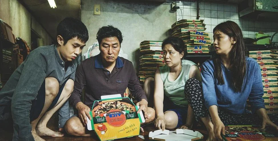 《喜剧大赛》爆笑小品,讽刺“超前点播”,观众:小丑竟是我自己 《喜剧大赛》爆笑小品,讽刺“超前点播”,观众:小丑竟是我自己