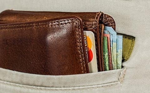 公积金变更银行卡怎么办理 如果变更约定提取收款卡