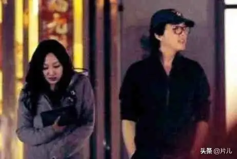 39岁钢琴家李云迪嫖娼被抓,被曝曾与女友相恋多年,引发外界关注 39岁钢琴家李云迪嫖娼被抓,被曝曾与女友相恋多年,引发外界关注