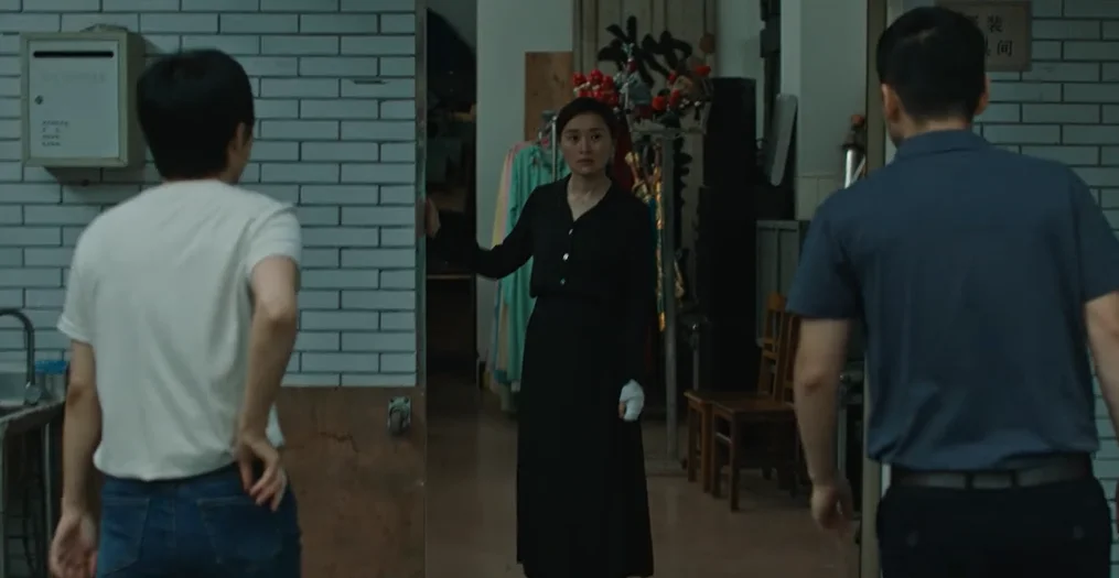 《八角亭迷雾》看似皆大欢喜的结局,其实为另一起谜案埋下了伏笔 《八角亭迷雾》看似皆大欢喜的结局,其实为另一起谜案埋下了伏笔