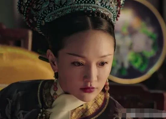 同样是表达愤怒杨颖眼睛瞪最大,刘诗诗靠妆容,周迅的眼神绝了 同样是表达愤怒杨颖眼睛瞪最大,刘诗诗靠妆容,周迅的眼神绝了
