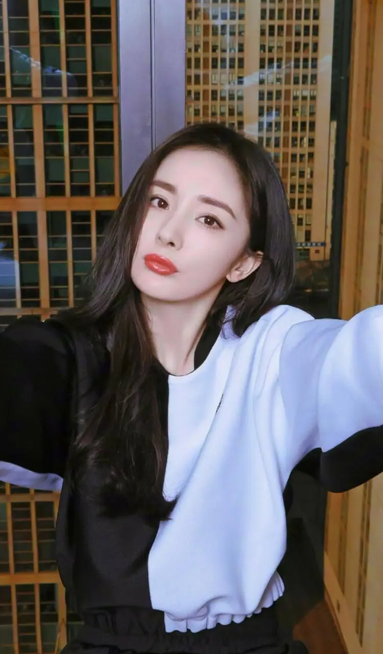 杨幂 时尚穿搭 幂幂穿搭永远的王者 杨幂 时尚穿搭 幂幂穿搭永远的王者