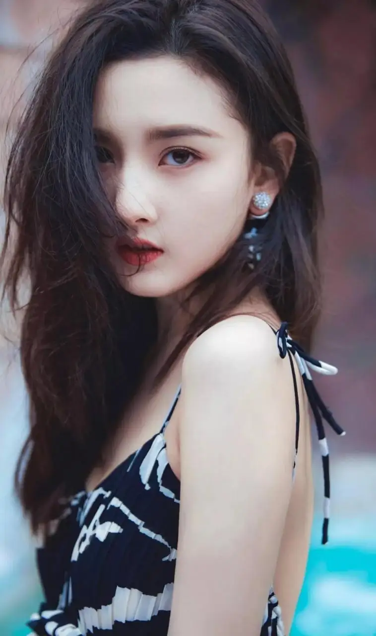 宋祖儿清纯靓丽的照片 宋祖儿清纯靓丽的照片