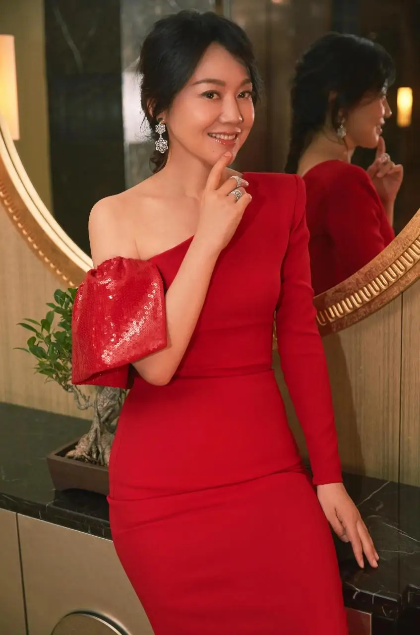 闫妮高清图集 闫妮高清图集