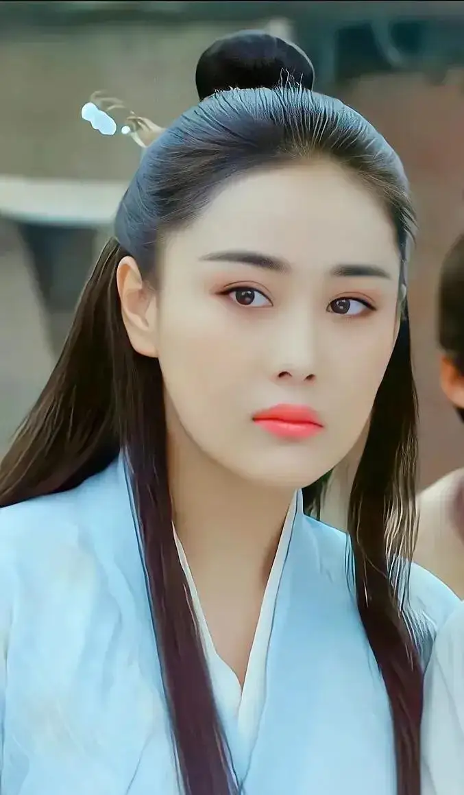 演员张馨予美照欢迎观看 演员张馨予美照欢迎观看