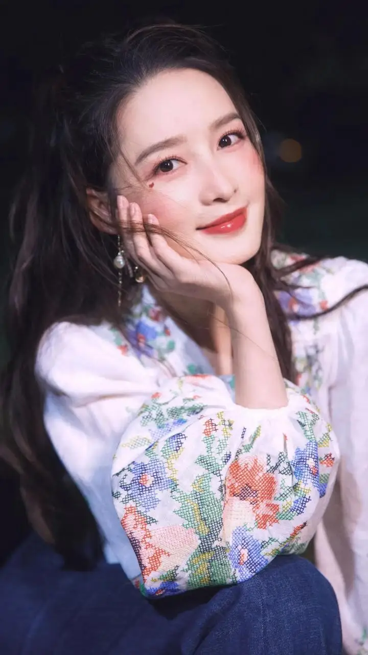 李沁 沁人心脾 李沁 沁人心脾