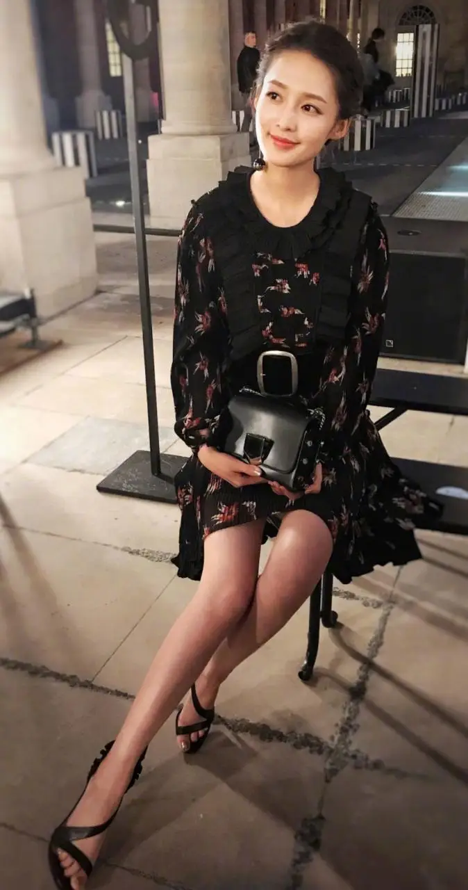 李沁 沁人心脾 李沁 沁人心脾