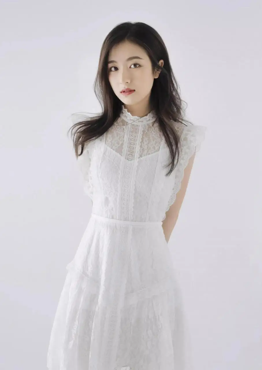 李兰迪|校园女神,时尚穿搭,甜美可爱 李兰迪|校园女神,时尚穿搭,甜美可爱