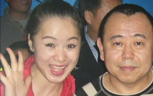 潘长江事件再次升温,连他的女儿潘阳也受到牵连,究竟咋回事? 潘长江事件再次升温,连他的女儿潘阳也受到牵连,究竟咋回事?