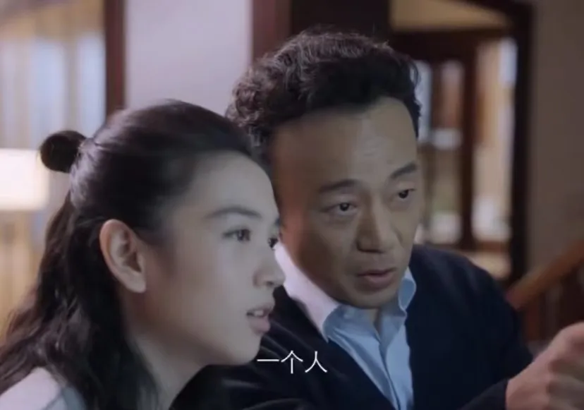 从8.3分到5.9分,把《人民的名义》和《突围》放一起看,差在哪 从8.3分到5.9分,把《人民的名义》和《突围》放一起看,差在哪