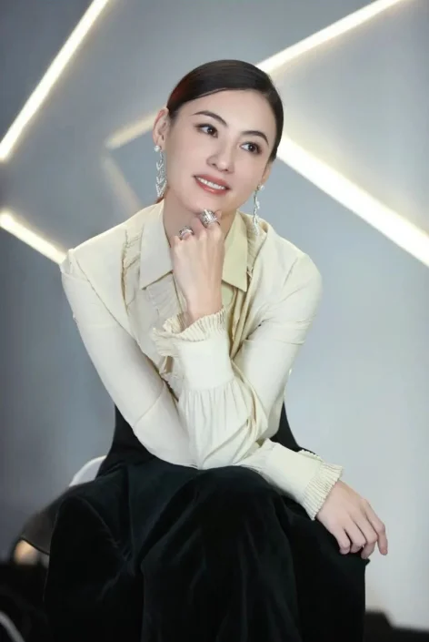 张柏芝个人介绍美图合集 张柏芝个人介绍美图合集