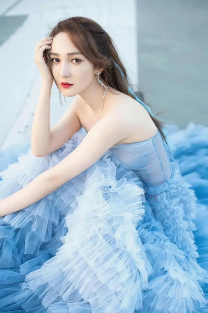 蓝裙仙女:靳梦佳 蓝裙仙女:靳梦佳