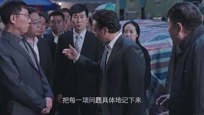 反腐大剧《突围》热播,然而故事背后的“逆流时代”更值得突围 反腐大剧《突围》热播,然而故事背后的“逆流时代”更值得突围