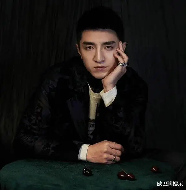 金瀚张芷溪还是分手了!女方曾爆料男方找外围,后来又说是误会 金瀚张芷溪还是分手了!女方曾爆料男方找外围,后来又说是误会