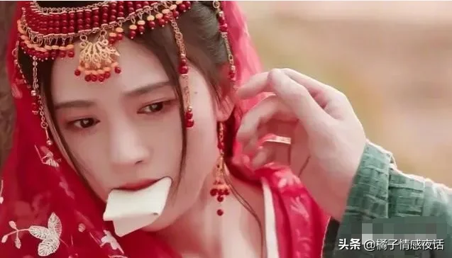 鞠婧祎新剧“女将军妆”曝光:这是去战场打仗,还是cos漫展? 鞠婧祎新剧“女将军妆”曝光:这是去战场打仗,还是cos漫展?