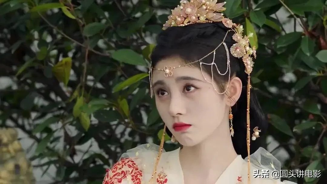 目前网播热度最高的五部剧,《突围》跌至第三,你在追哪一部? 目前网播热度最高的五部剧,《突围》跌至第三,你在追哪一部?