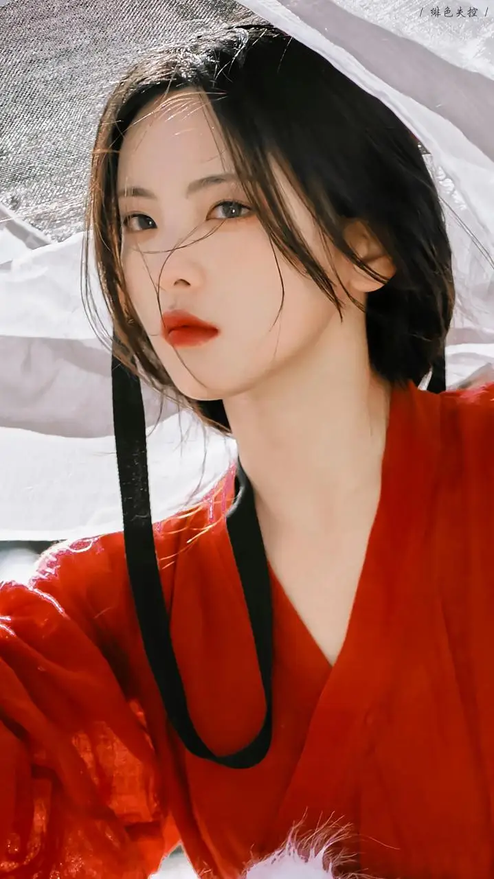 杨超越神明少女 杨超越神明少女