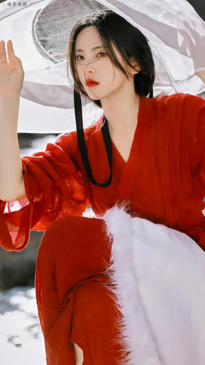 杨超越神明少女 杨超越神明少女