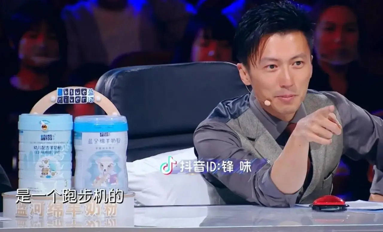 “油王”田一名坐拥887万粉丝却被邓紫棋淘汰,光靠油腻走不长久 “油王”田一名坐拥887万粉丝却被邓紫棋淘汰,光靠油腻走不长久