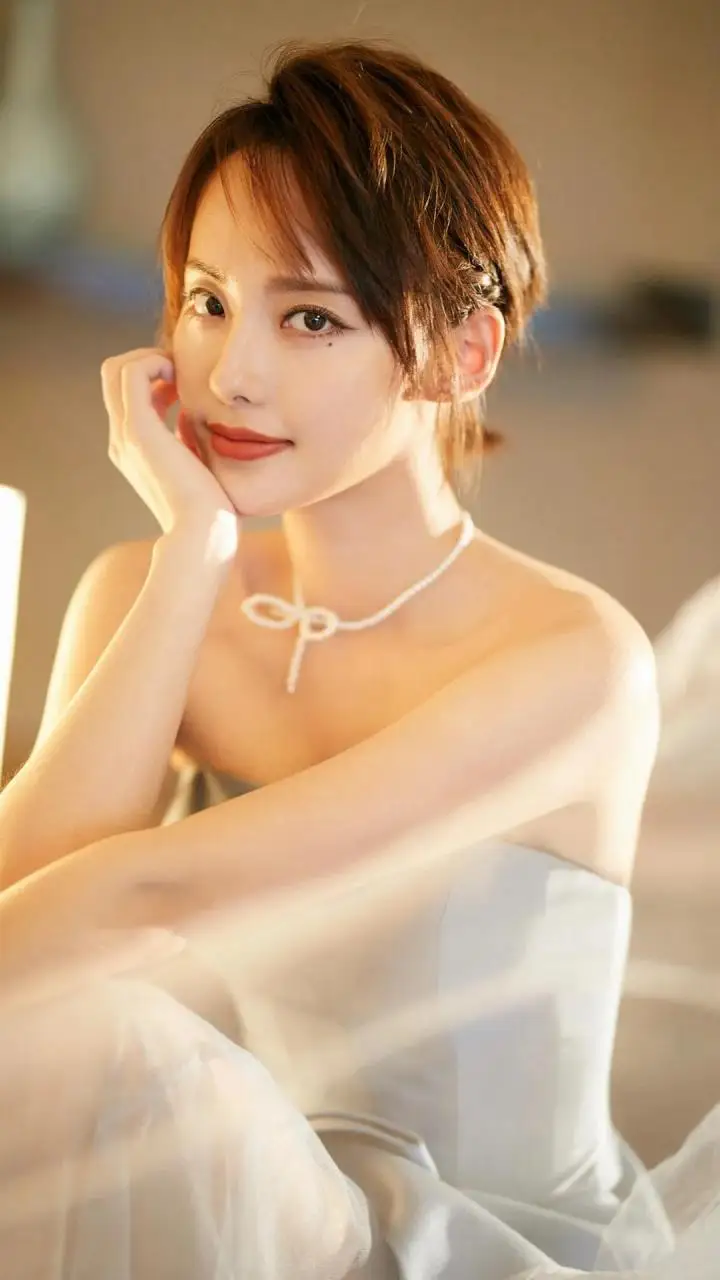 小姐姐——张嘉倪 小姐姐——张嘉倪