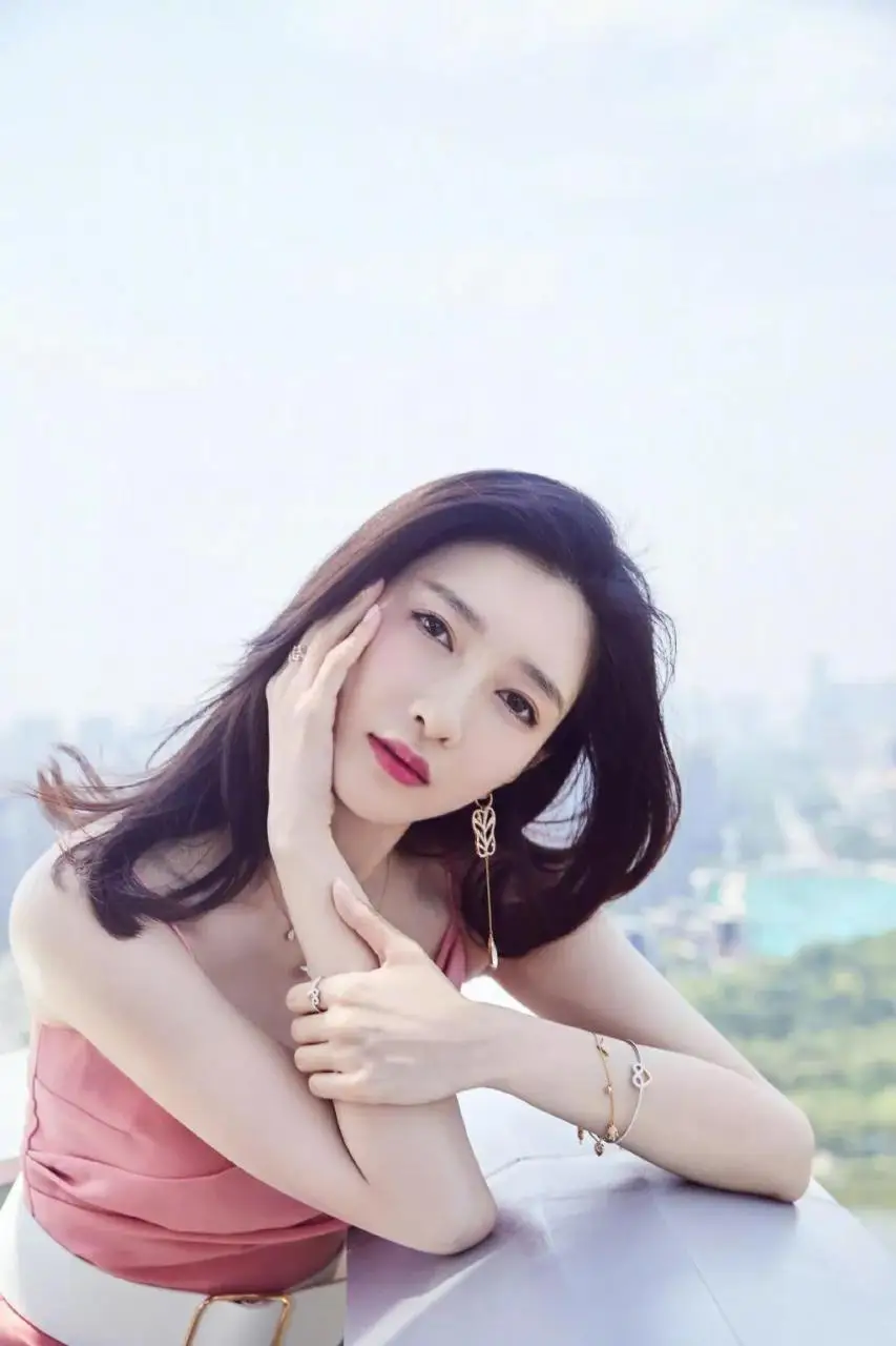 江疏影福利美图 江疏影福利美图