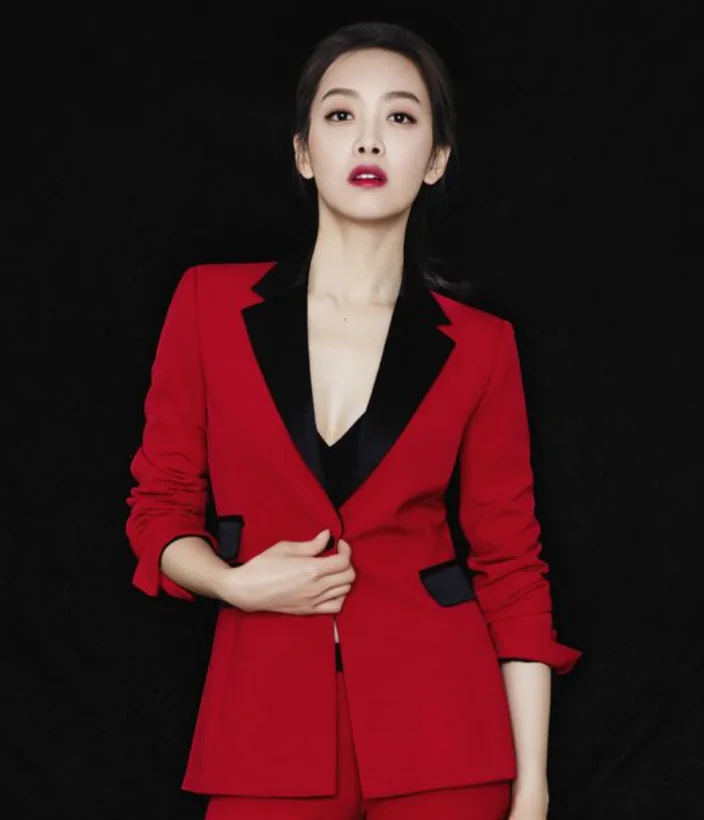 一袭红衣的女星们,杨颖杨幂宋茜热巴等谁最美呢 一袭红衣的女星们,杨颖杨幂宋茜热巴等谁最美呢