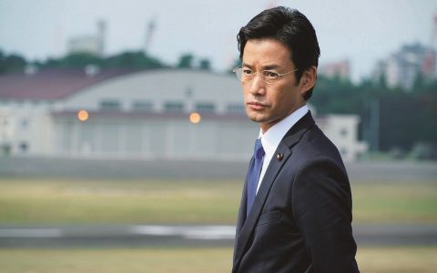 50岁日本演员竹野内丰宣布暂停演艺事业，将于年底与原公司解约