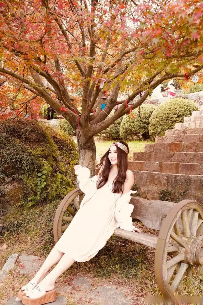 温碧霞：少女风满满，这还是年过半百的女人吗