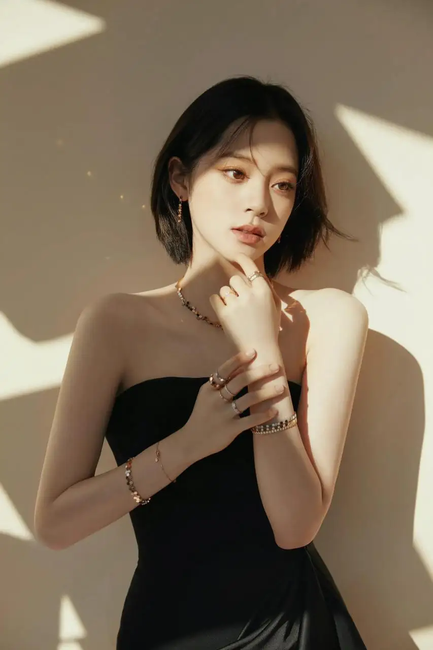 欧阳娜娜活动造型,短发的娜娜真的不错 欧阳娜娜活动造型,短发的娜娜真的不错