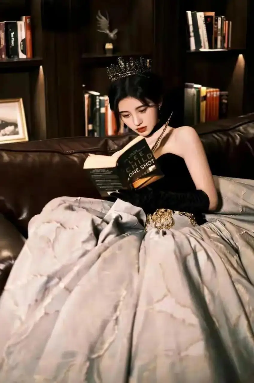 鞠婧祎黑暗公主造型，她还是有点料的