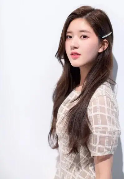 赵露思，少女仙气，好看不？