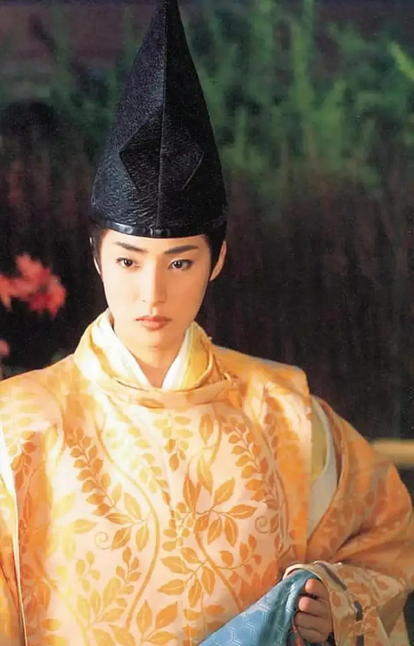 女王型日本女艺人天海祐希