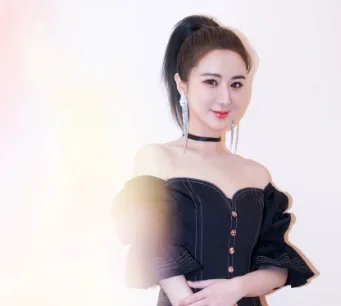 曝知名主播刘某刀被抓！因补不起20亿元大额税款，演员刘涛被误伤