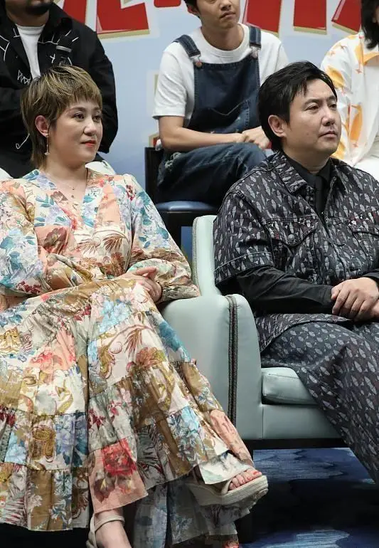 马丽产后现身,胖成中年大妈,网友:胖得太真实了 马丽产后现身,胖成中年大妈,网友:胖得太真实了