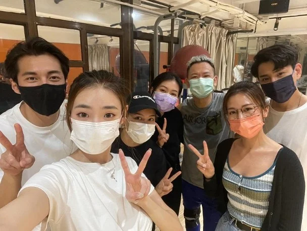 港姐被曝脚踏7条船！男女通吃包括何超莲前男友，堪称女版韦小宝