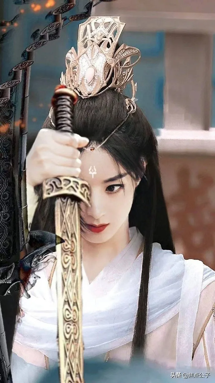 中年古偶?赵丽颖林更新再合作《与风行》,却遭网友群嘲嫌弃 中年古偶?赵丽颖林更新再合作《与风行》,却遭网友群嘲嫌弃