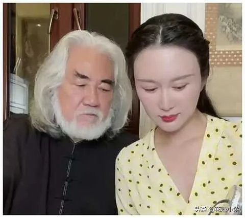 张纪中直播发脾气,表示妻子头发长见识短,网友一看就知道是套路 张纪中直播发脾气,表示妻子头发长见识短,网友一看就知道是套路