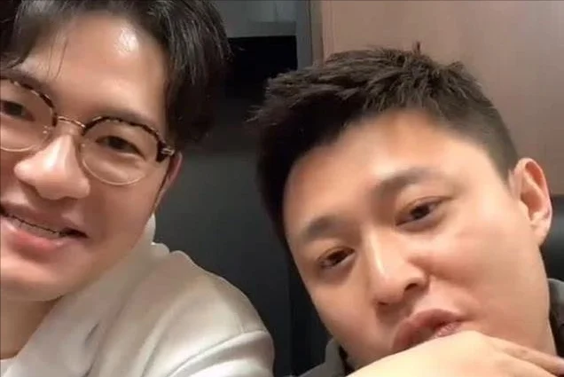 高下立判?岳云鹏直播关闭打赏,赵家班对礼物望眼欲穿 高下立判?岳云鹏直播关闭打赏,赵家班对礼物望眼欲穿