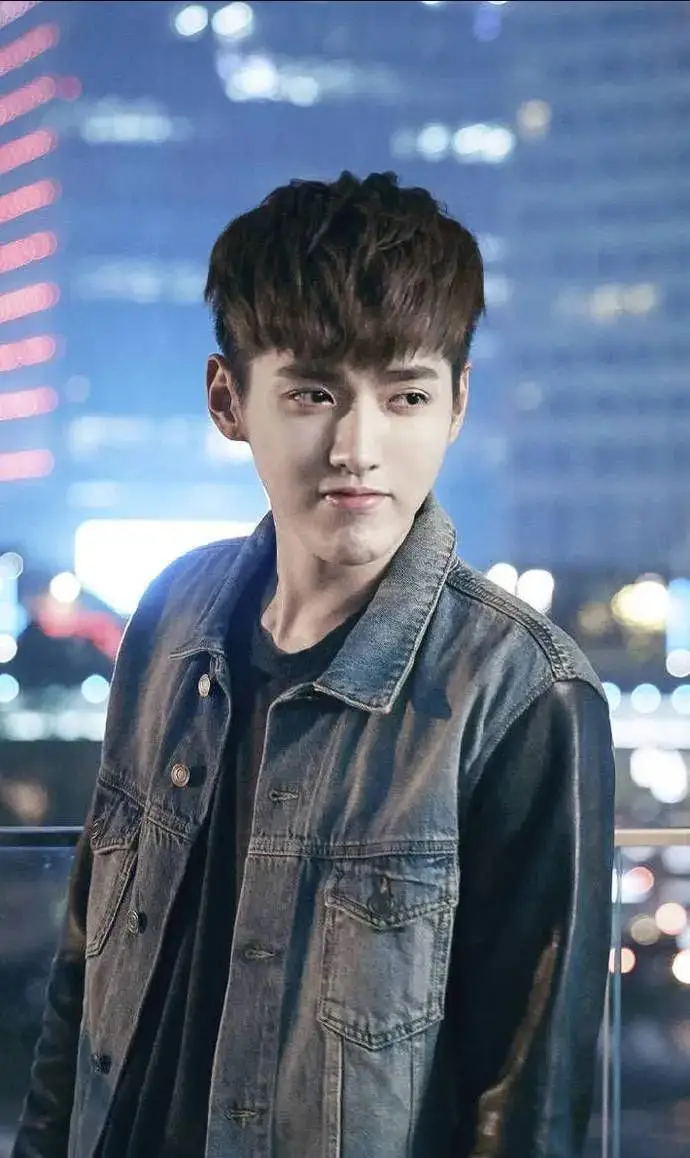 吴亦凡 开庭受审 吴亦凡 开庭受审