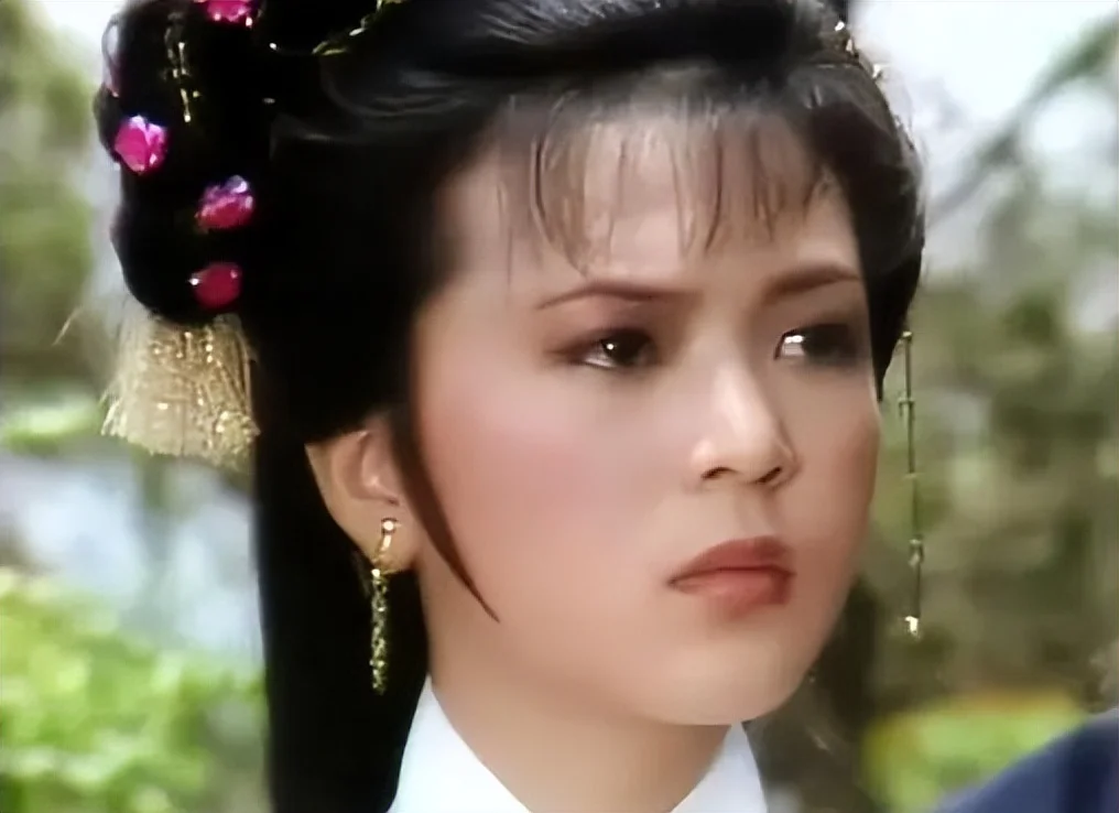 搞不懂人设就别瞎演,6版王语嫣,谁是神仙姐姐,谁如深闺怨妇 搞不懂人设就别瞎演,6版王语嫣,谁是神仙姐姐,谁如深闺怨妇