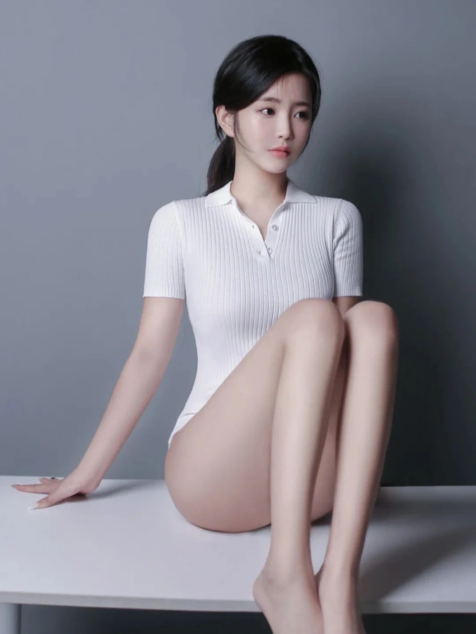纯欲系美女性感撩人诱惑写真