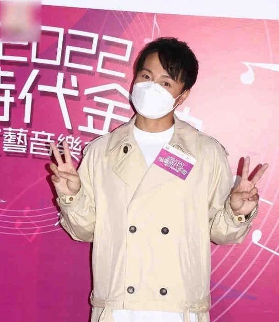方力申确诊新冠病情轻微 暂于家中休养
