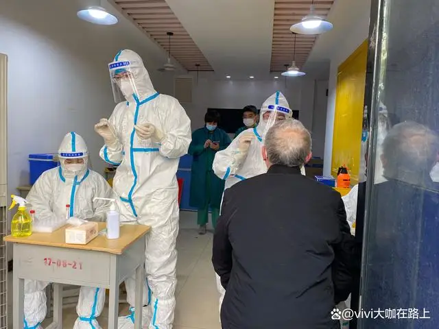 贵阳当地回应一住户在家不戴口罩被抓走