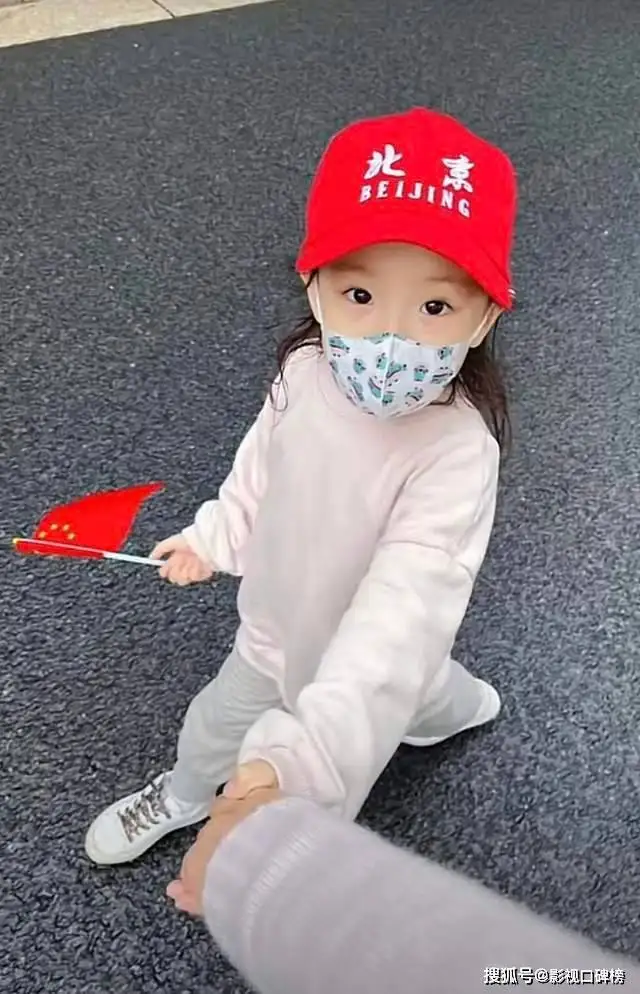 孩子都这么大了！王智吃足了“秋雅”的红利，却没有好好运用资源