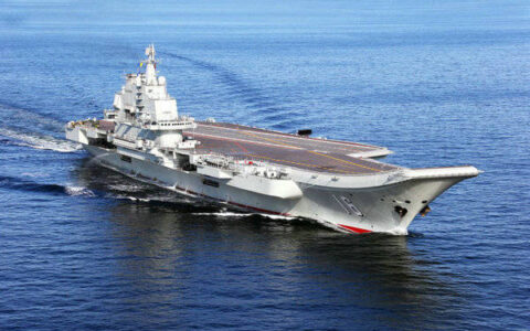 俄罗斯议员建议：从中国回购“辽宁舰”