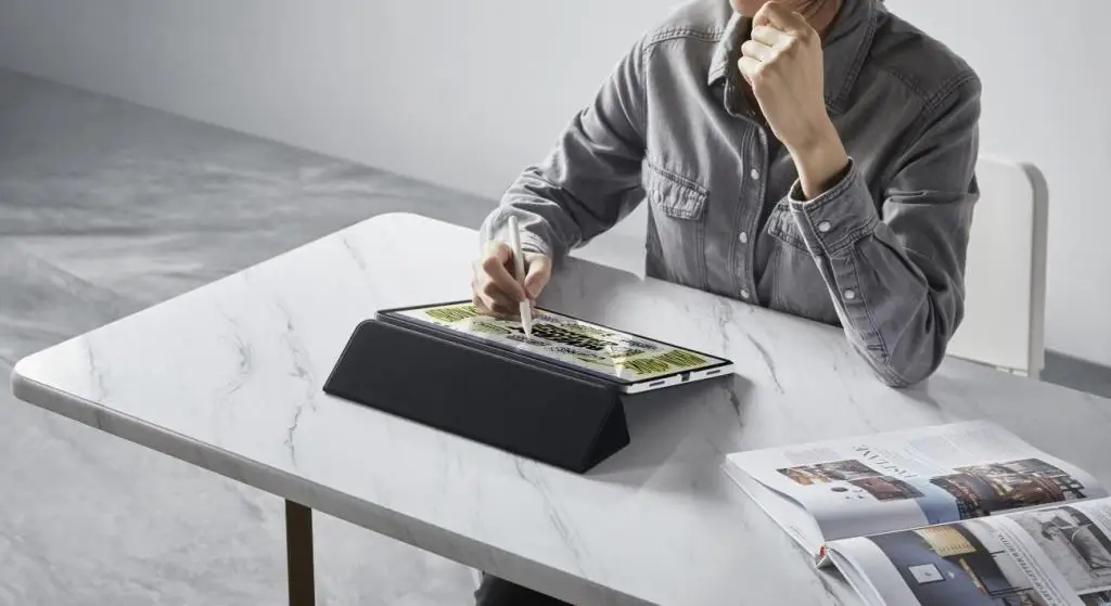 iPad Pro 也能无线充电？PITAKA 推出 MagEZ Case Pro 磁吸充电平板壳