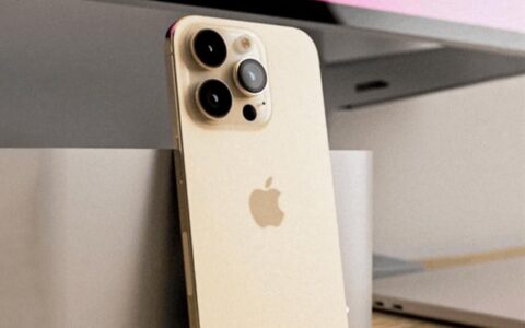 iPhone 15 Pro 鎏金配色曝光：比上一代颜色更深